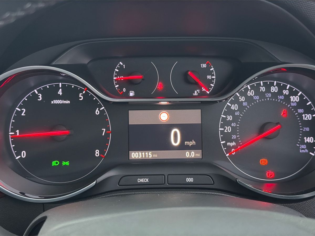 Used Vauxhall Crossland 2023 for sale - 77043042: Photo 14