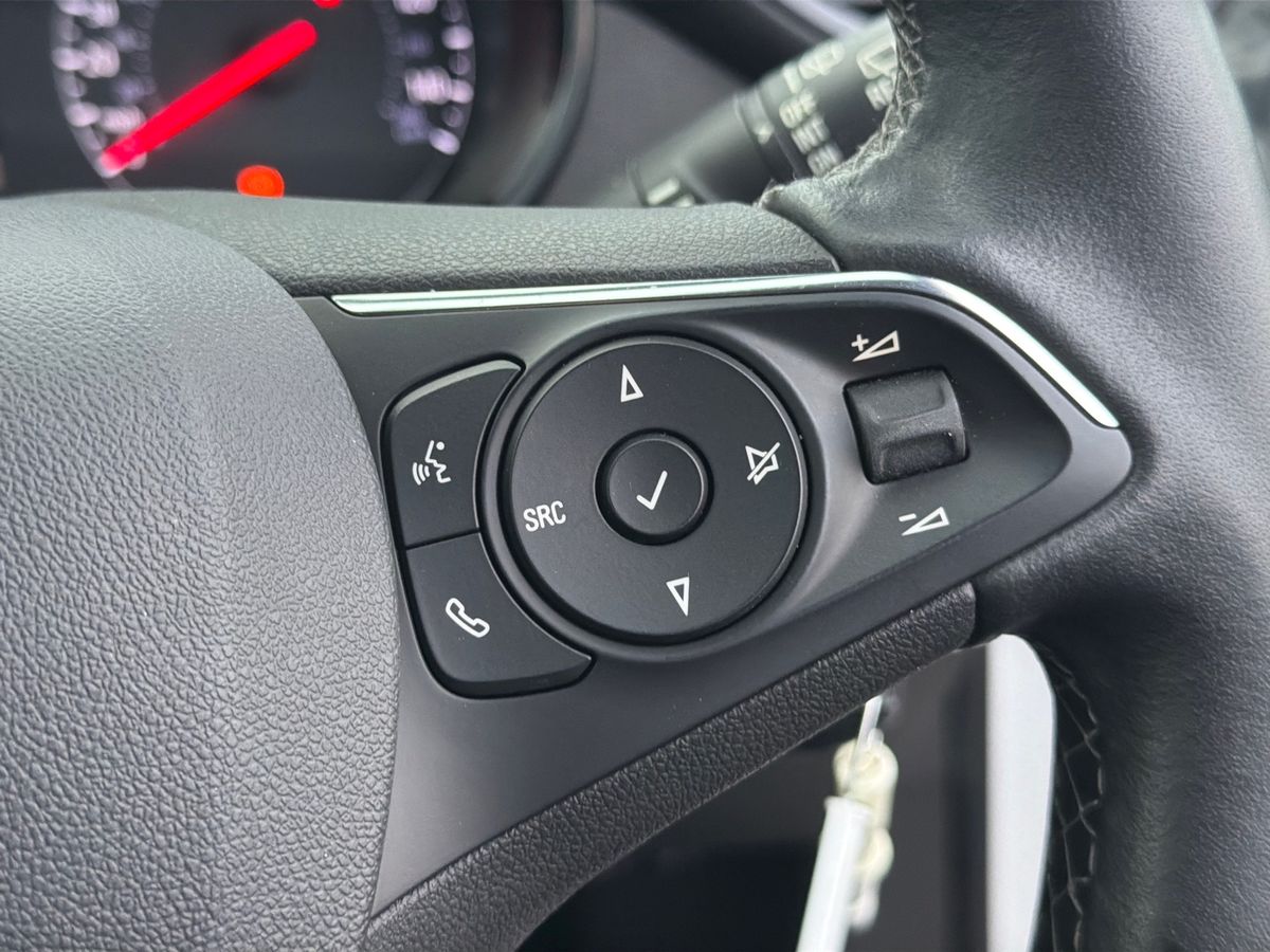 Used Vauxhall Crossland 2023 for sale - 77043042: Photo 17