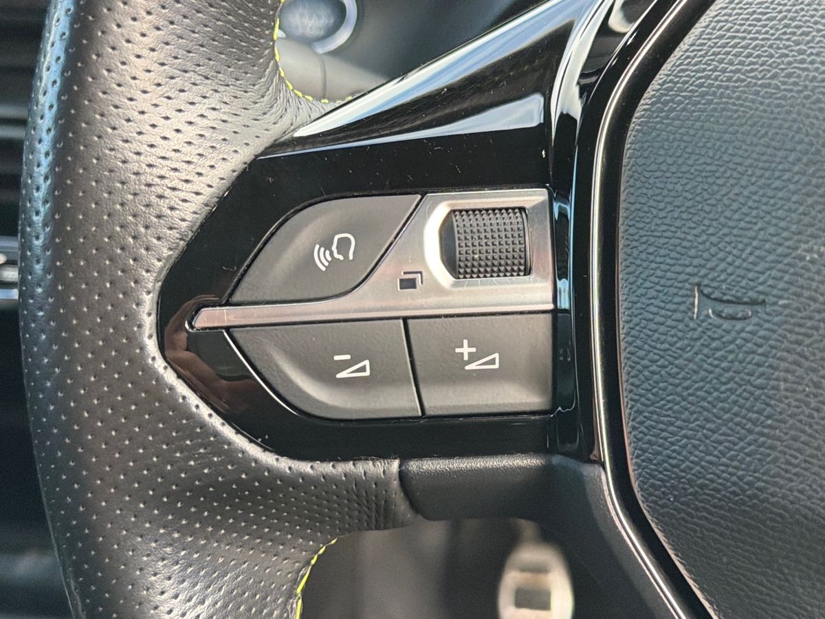 Used Peugeot 208 2022 for sale - 77576335: Photo 16