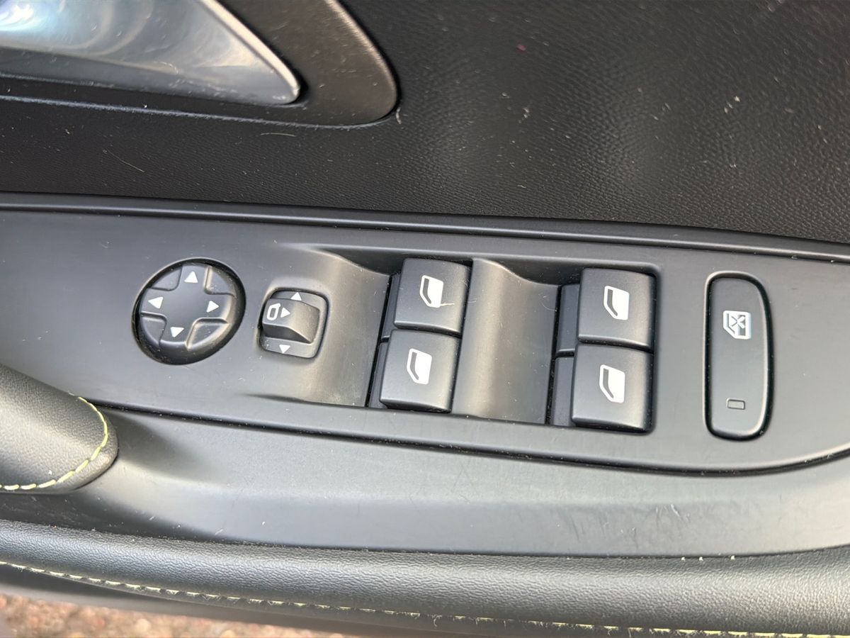 Used Peugeot 208 2022 for sale - 77576335: Photo 20