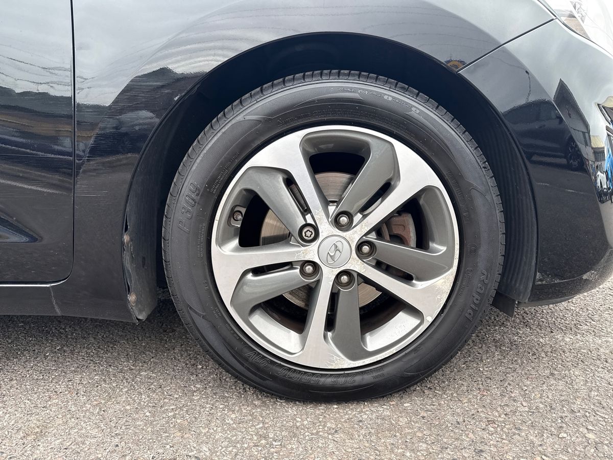 Used Hyundai i30 2015 for sale - 78212049: Photo 9