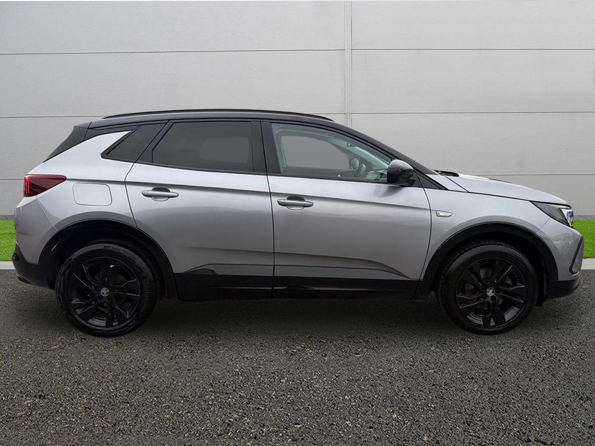 Used Vauxhall Grandland 2022 for sale - 77043037: Photo 8