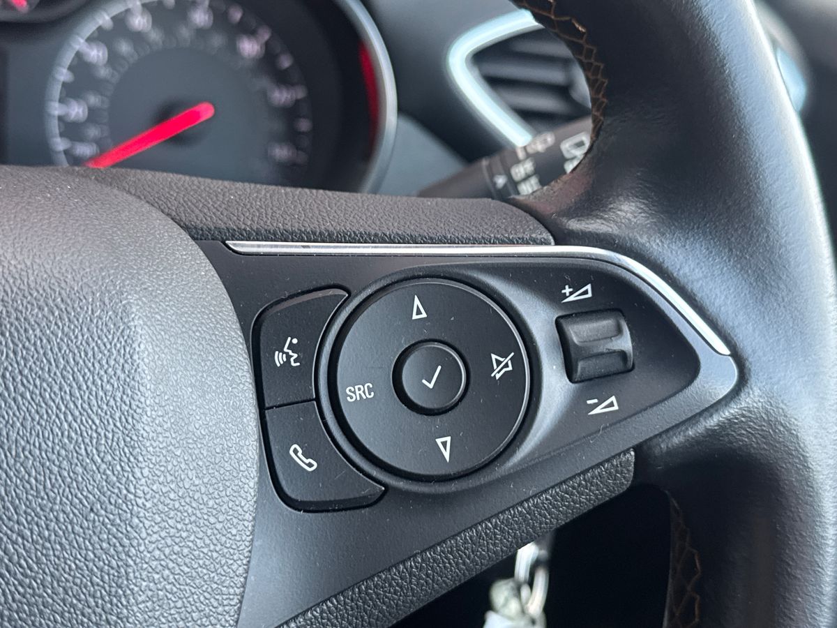 Used Vauxhall Crossland X 2017 for sale - 77316063: Photo 17