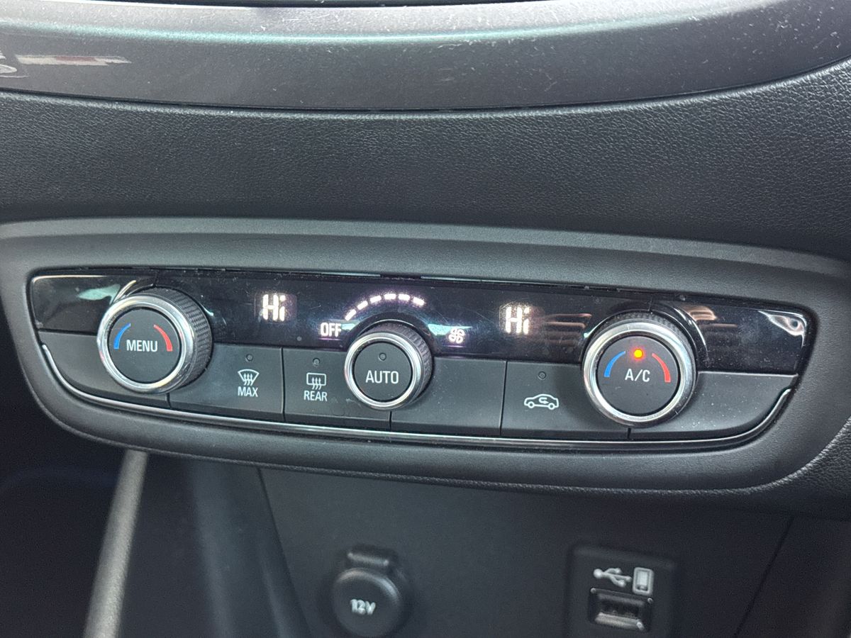 Used Vauxhall Crossland X 2017 for sale - 77316063: Photo 18