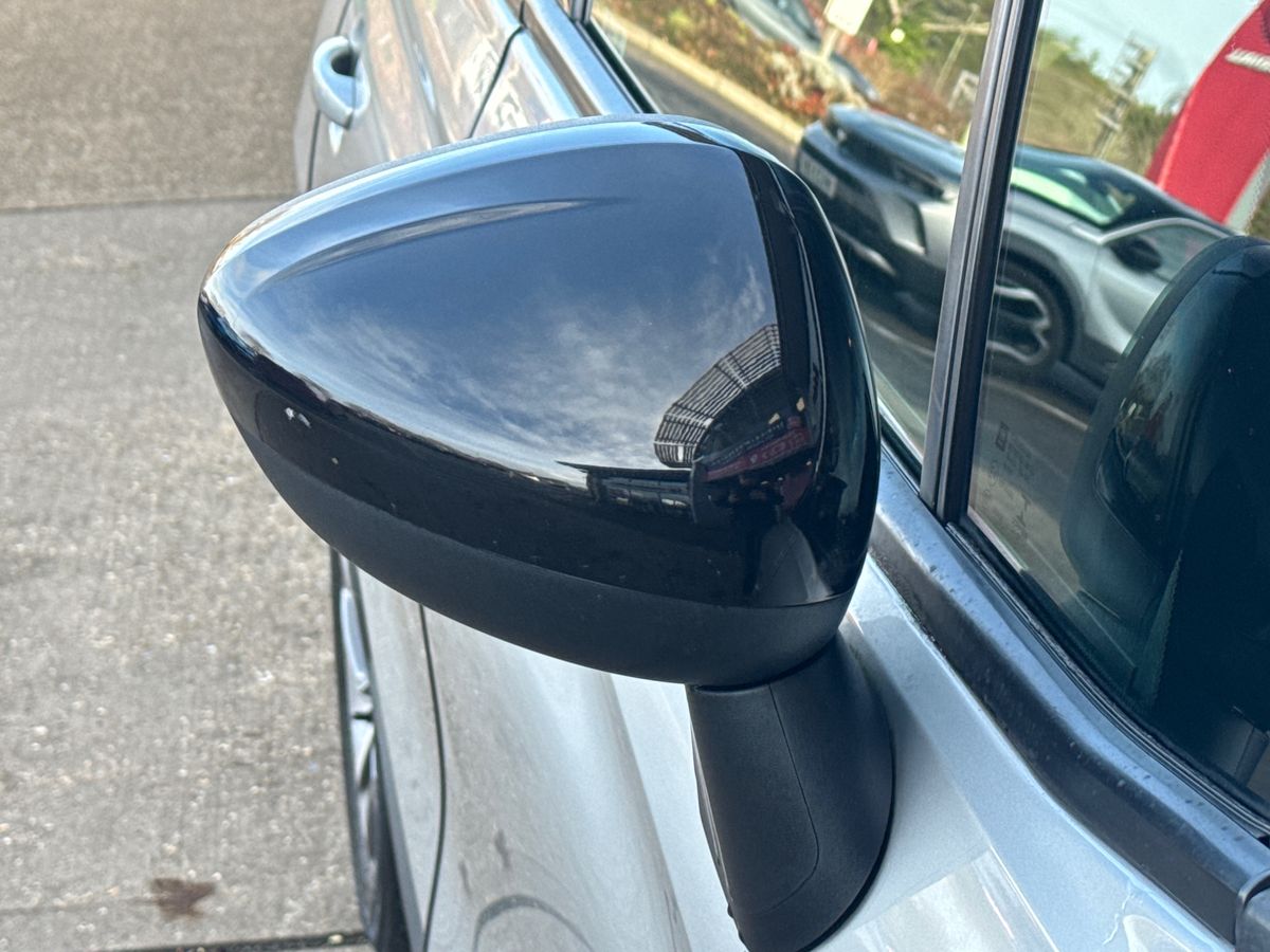 Used Vauxhall Crossland X 2017 for sale - 77316063: Photo 22