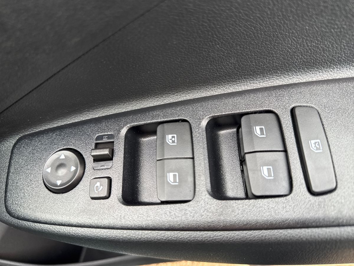 Used Hyundai i10 2025 for sale - 77002335: Photo 20