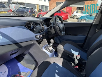 Used Hyundai i10 2016 for sale - 78226469: Photo