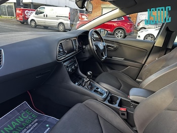 Used SEAT Leon 2017 for sale - 76818110: Photo