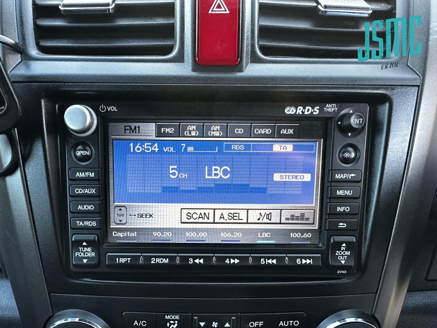 Used Honda CR-V 2010 for sale - 76557318: Photo 17