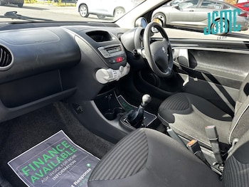 Used Peugeot 107 2013 for sale - 75715653: Photo