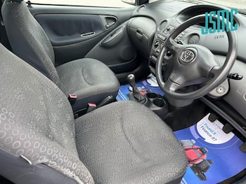 Used Toyota Yaris 2003 for sale - 79748289: Photo