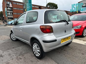 Used Toyota Yaris 2003 for sale - 79748289: Photo