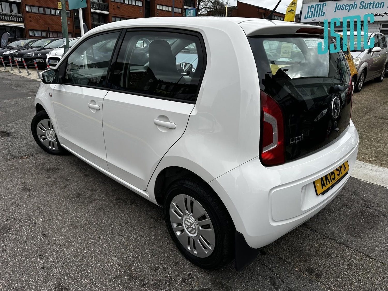 Used Volkswagen up! 2015 for sale - 76352664: Photo 3
