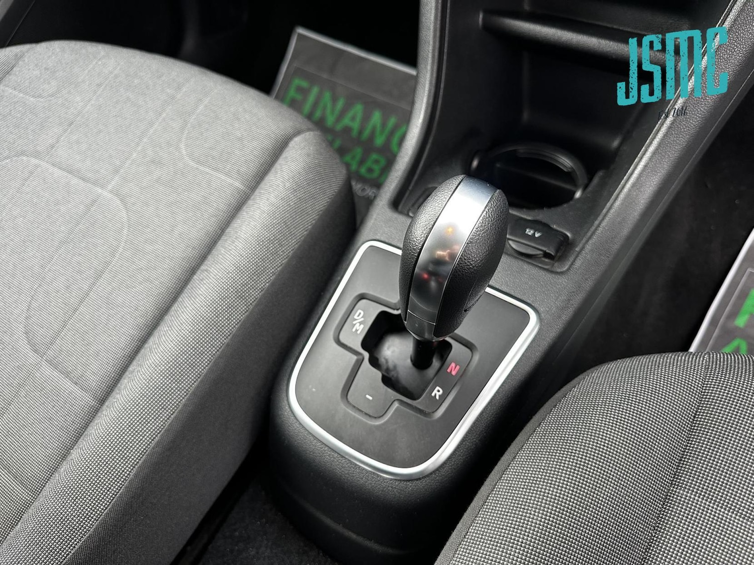 Used Volkswagen up! 2015 for sale - 76352664: Photo 4