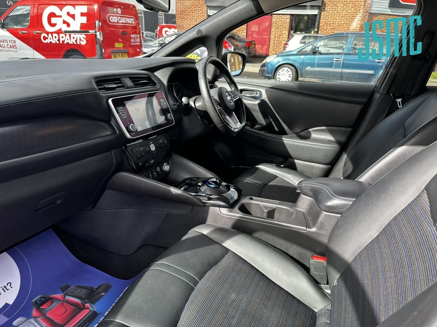 Used Nissan Leaf 2019 for sale - 77833752: Photo 2