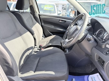 Used Suzuki Swift 2012 for sale - 78918026: Photo