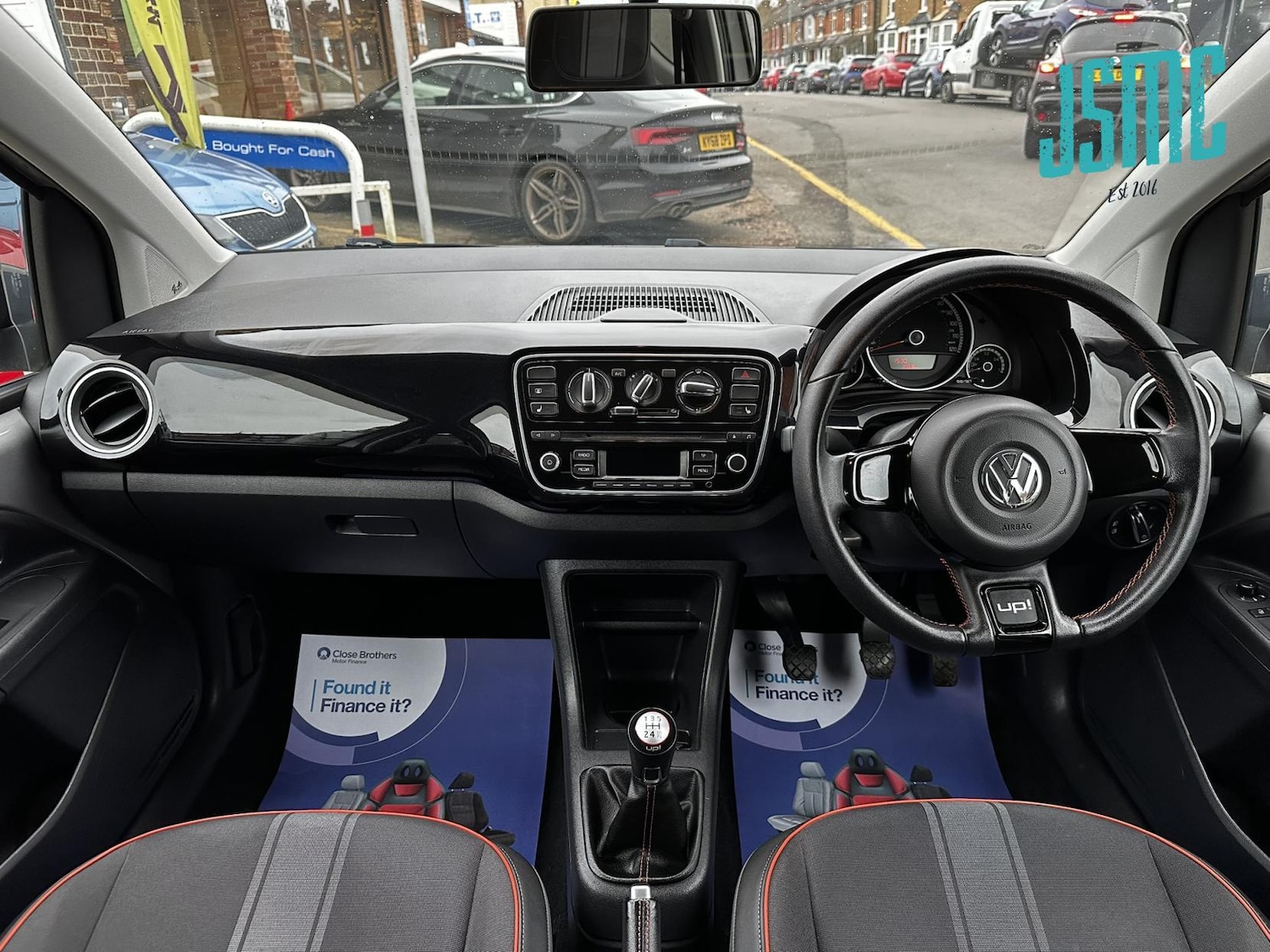 Used Volkswagen up! 2014 for sale - 77644128: Photo 11