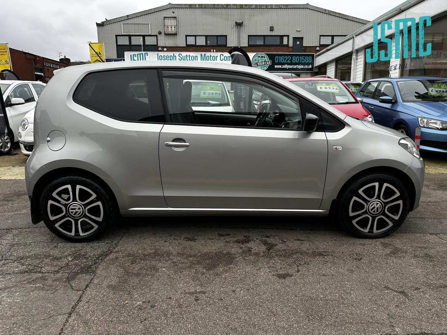Used Volkswagen up! 2014 for sale - 77644128: Photo 15