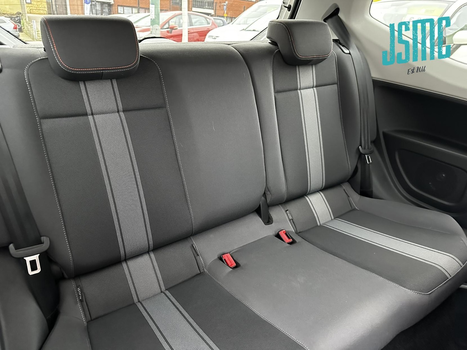 Used Volkswagen up! 2014 for sale - 77644128: Photo 8