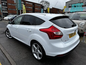 Used Ford Focus 2014 for sale - 77277672: Photo