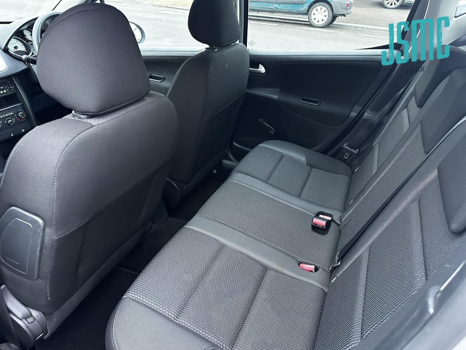 Used Peugeot 207 2011 for sale - 77607178: Photo 11