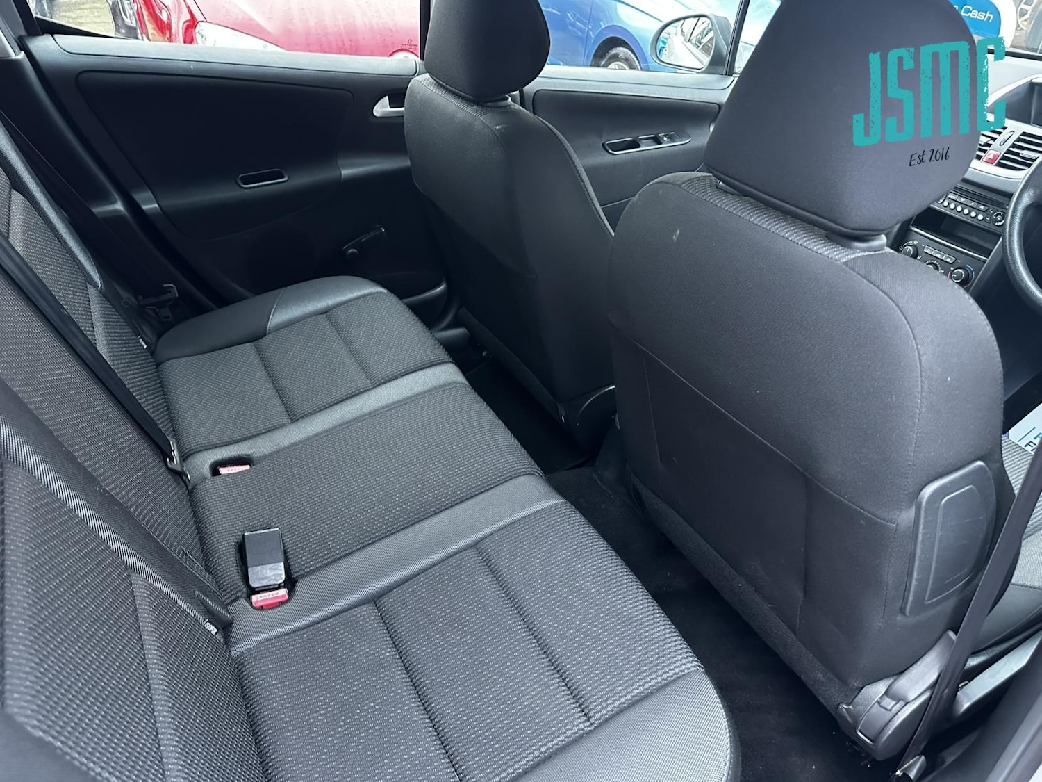 Used Peugeot 207 2011 for sale - 77607178: Photo 12