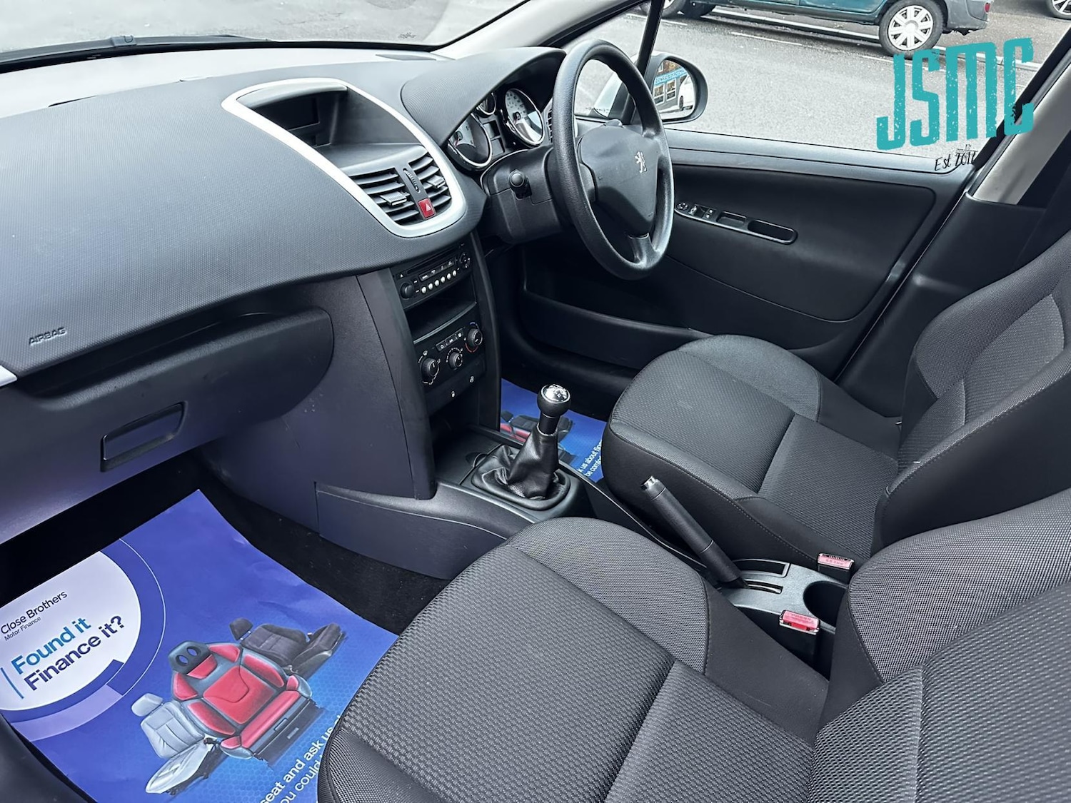 Used Peugeot 207 2011 for sale - 77607178: Photo 2