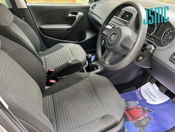 Used Volkswagen Polo 2013 for sale - 78838468: Photo