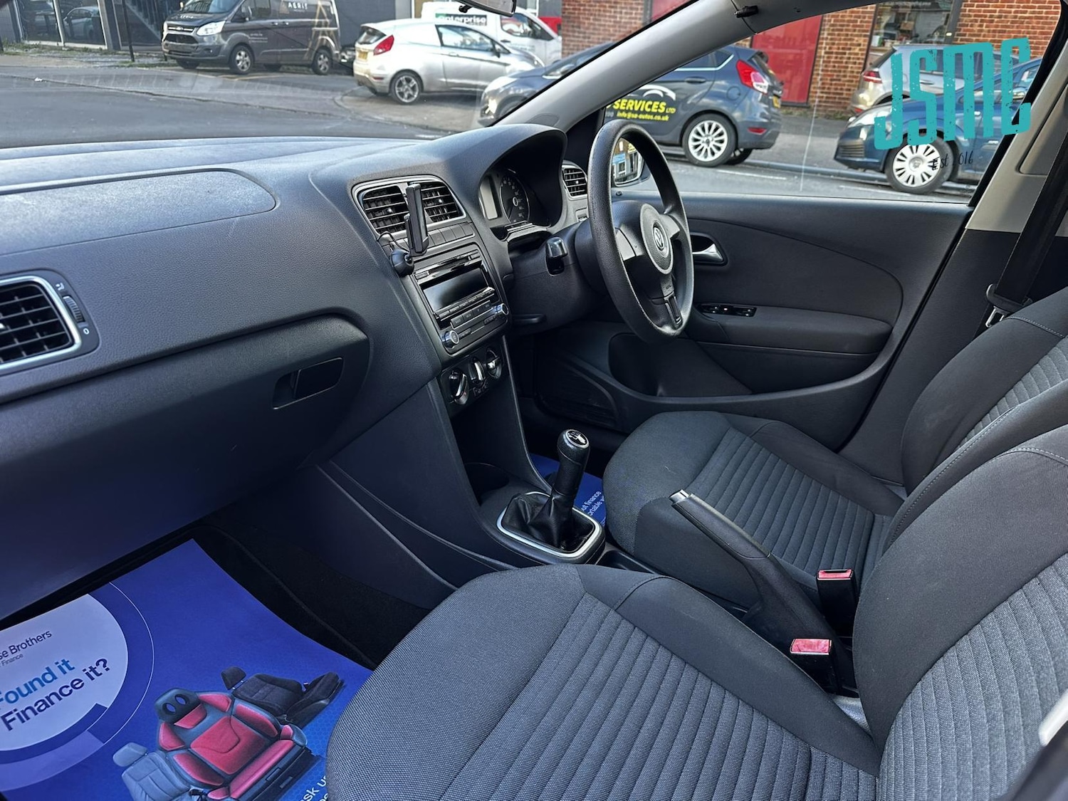 Used Volkswagen Polo 2012 for sale - 77837380: Photo 2