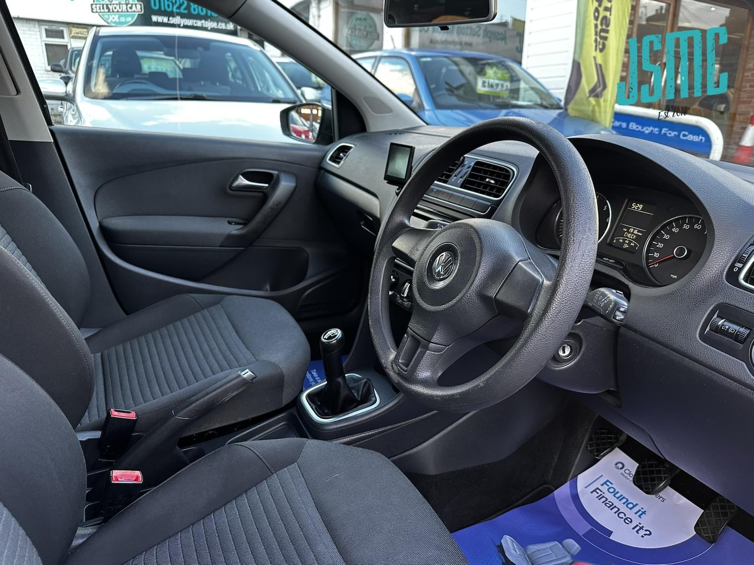 Used Volkswagen Polo 2012 for sale - 77837380: Photo 9