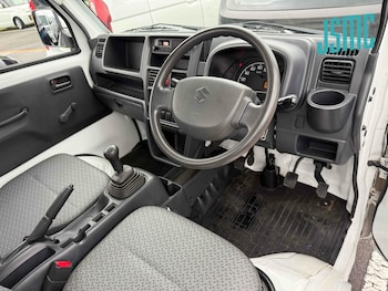 Used Suzuki Carry 2014 for sale - 76172732: Photo 2