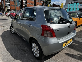 Used Toyota Yaris 2007 for sale - 75487080: Photo