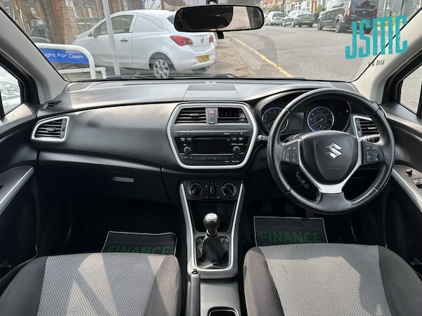 Used Suzuki SX4 S-Cross 2015 for sale - 75630024: Photo 10