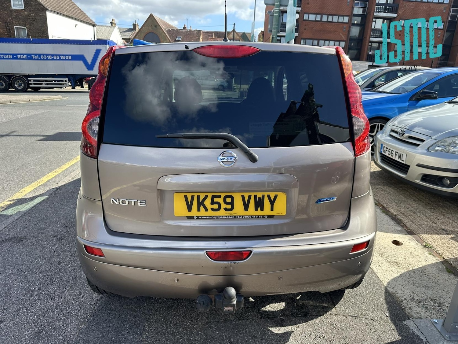 Vehicle 28