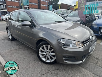 Used Volkswagen Golf 2015 for sale - 75732138: Photo