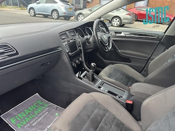 Used Volkswagen Golf 2015 for sale - 75732138: Photo