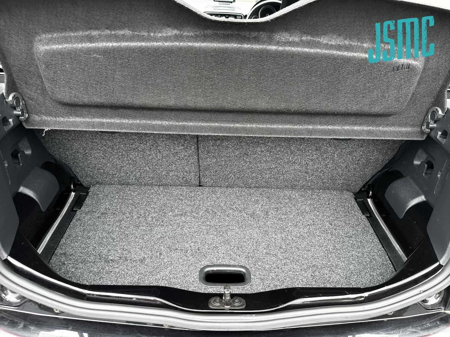 Used Volkswagen up! 2012 for sale - 78081716: Photo 8