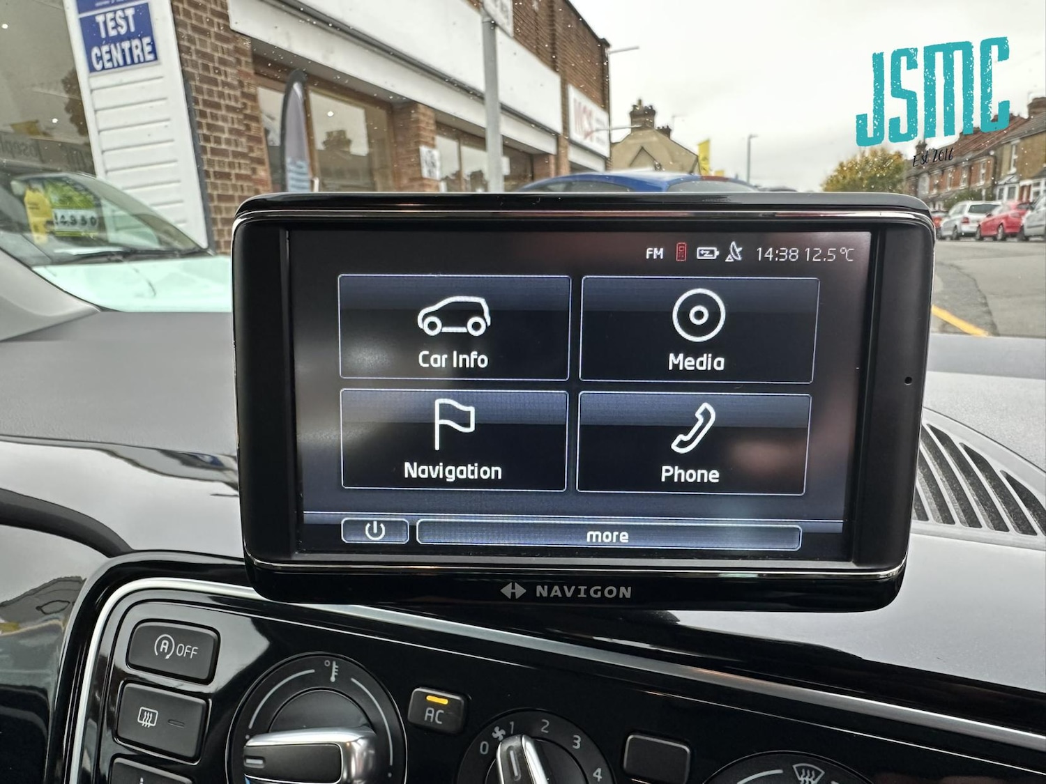 Used Volkswagen up! 2012 for sale - 76273905: Photo 16