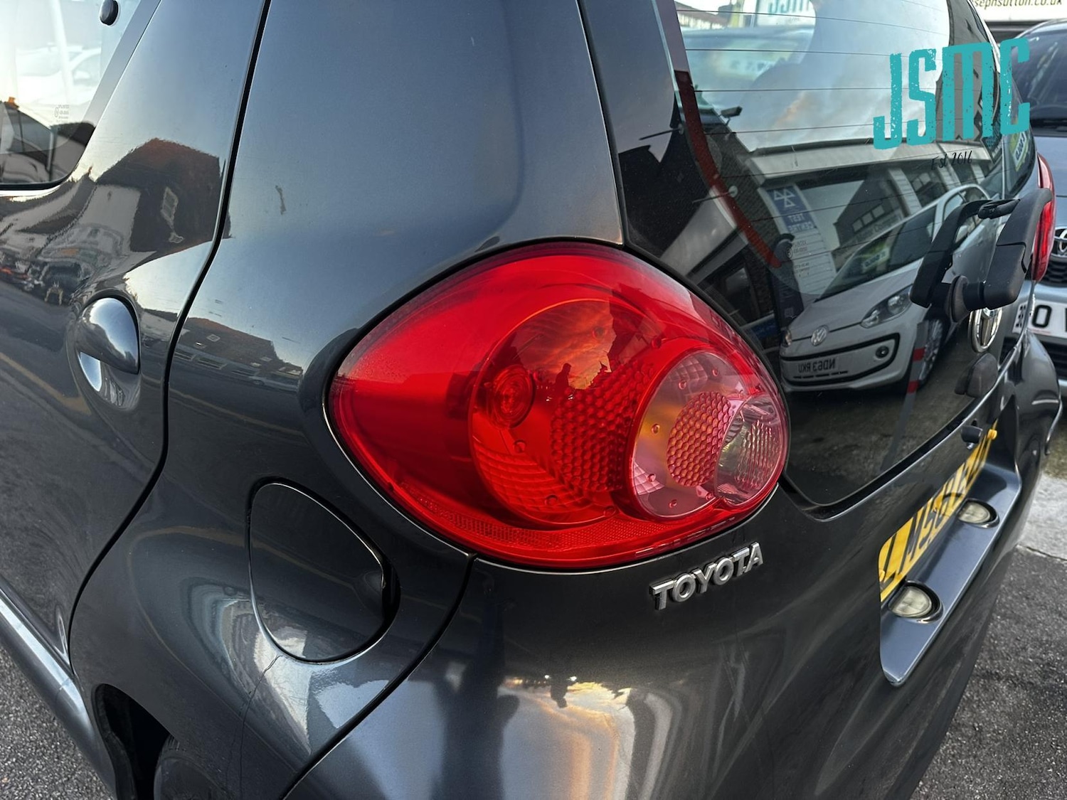 Used Toyota AYGO 2008 for sale - 77095451: Photo 25