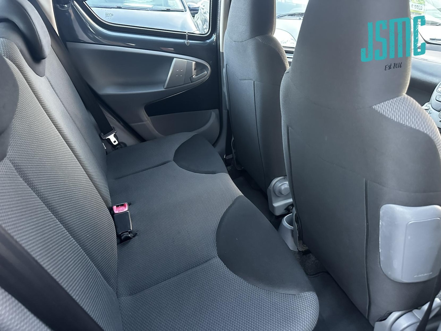 Used Toyota AYGO 2008 for sale - 77095451: Photo 9