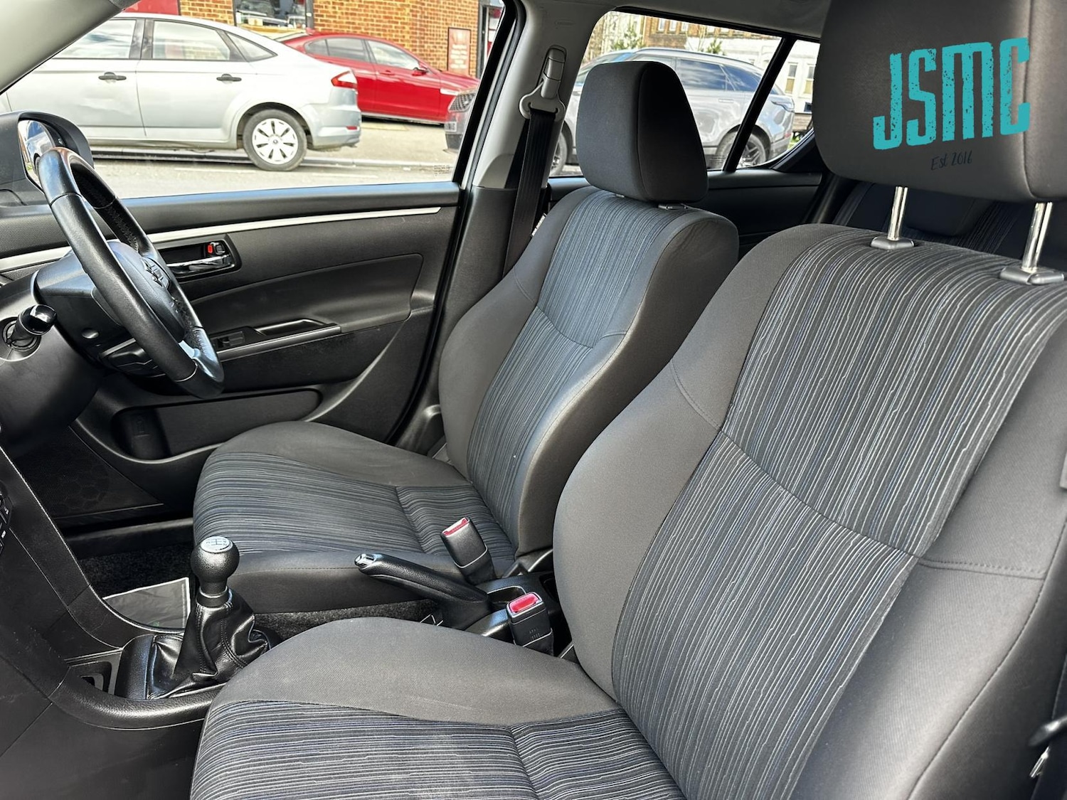 Used Suzuki Swift 2015 for sale - 77556951: Photo 10