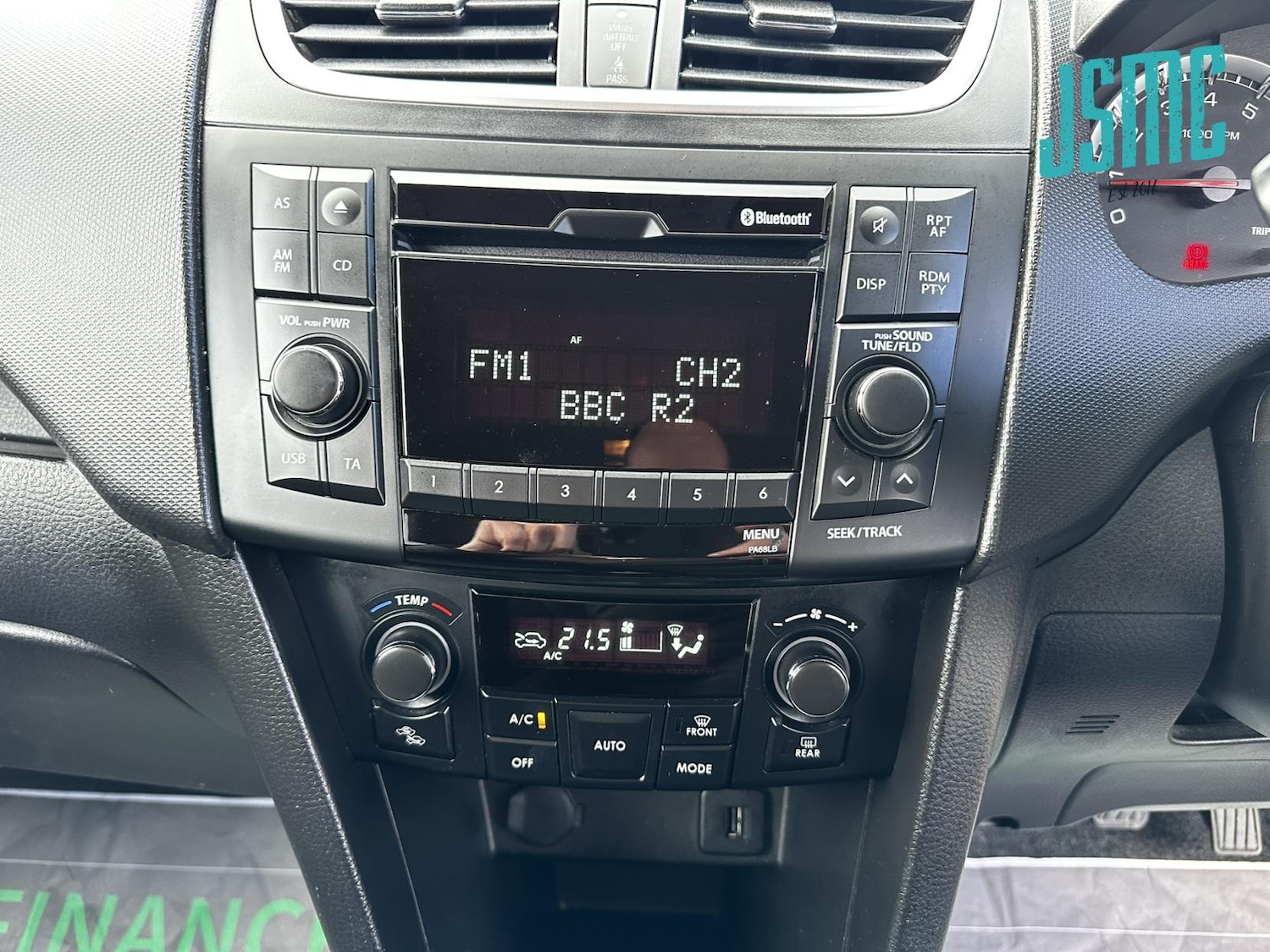 Used Suzuki Swift 2015 for sale - 77556951: Photo 18