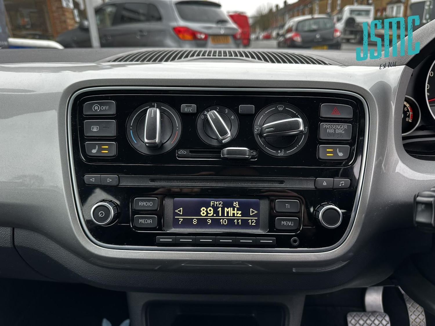 Used Volkswagen up! 2015 for sale - 77754508: Photo 23