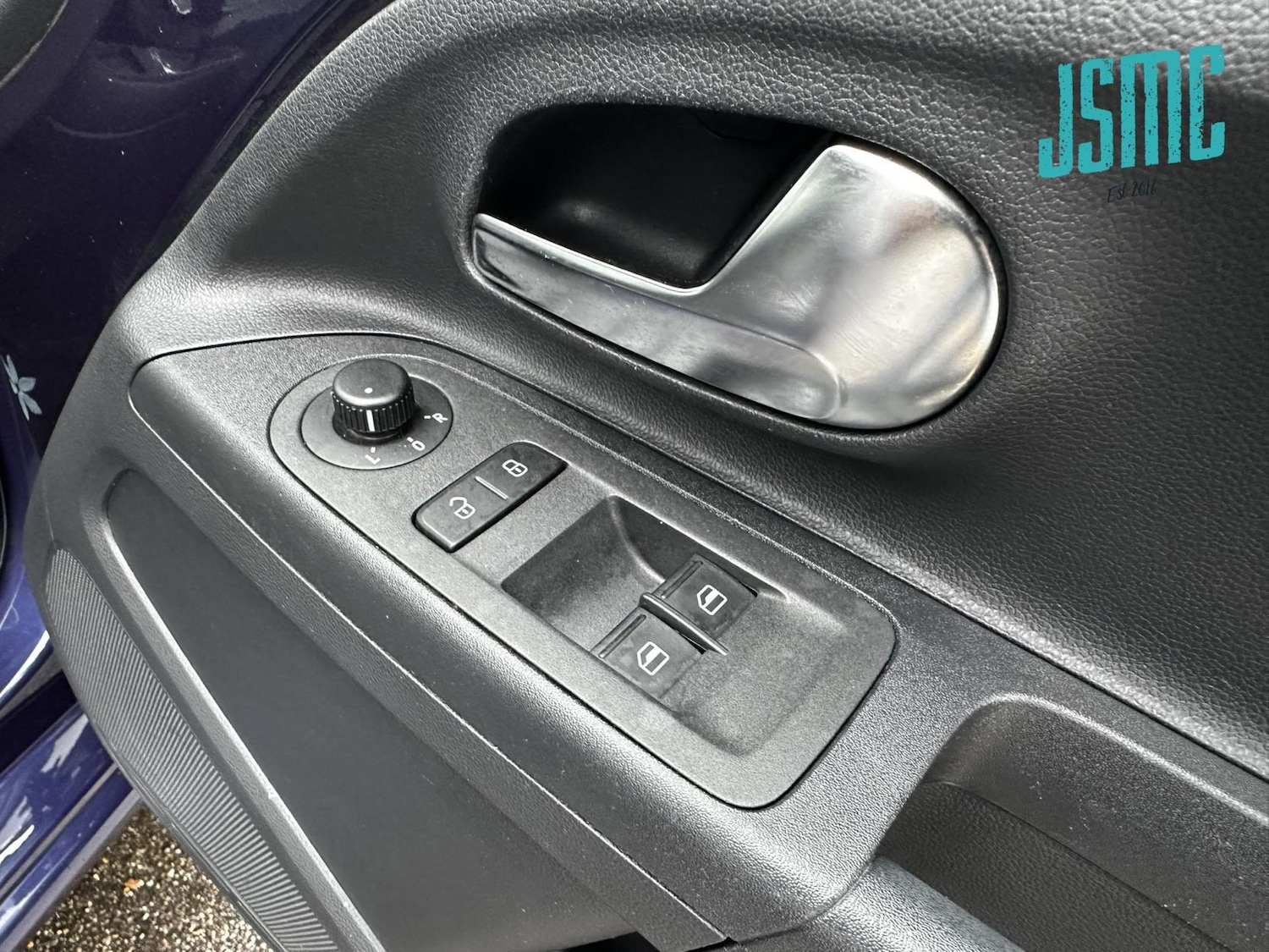 Used Volkswagen up! 2015 for sale - 77754508: Photo 24