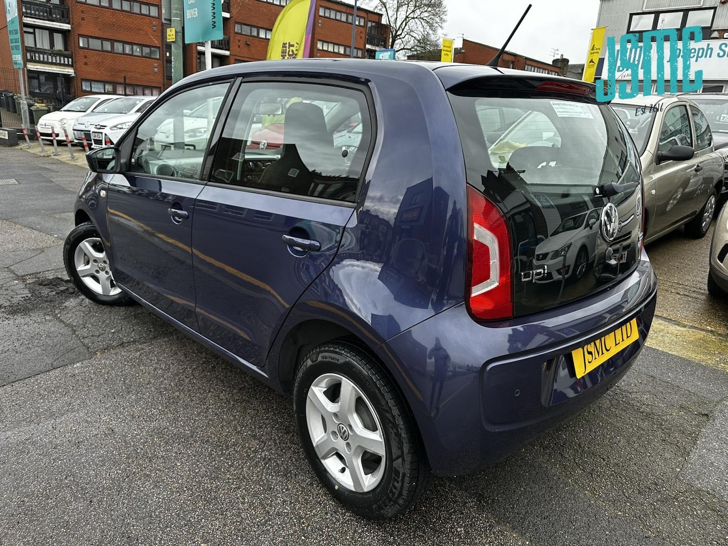 Used Volkswagen up! 2015 for sale - 77754508: Photo 4