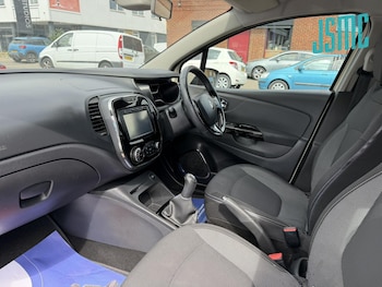 Used Renault Captur 2014 for sale - 79421075: Photo