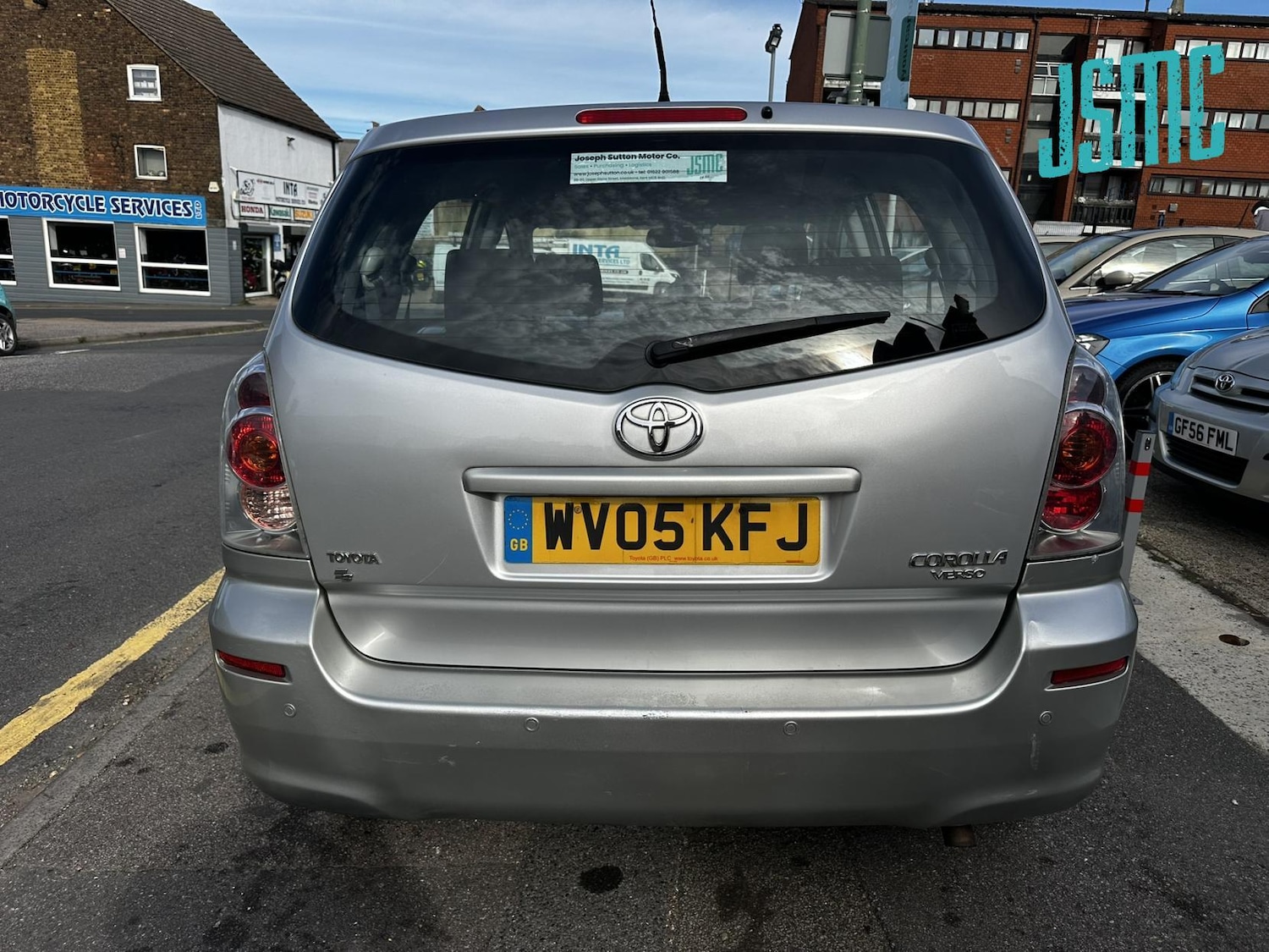 Vehicle 27