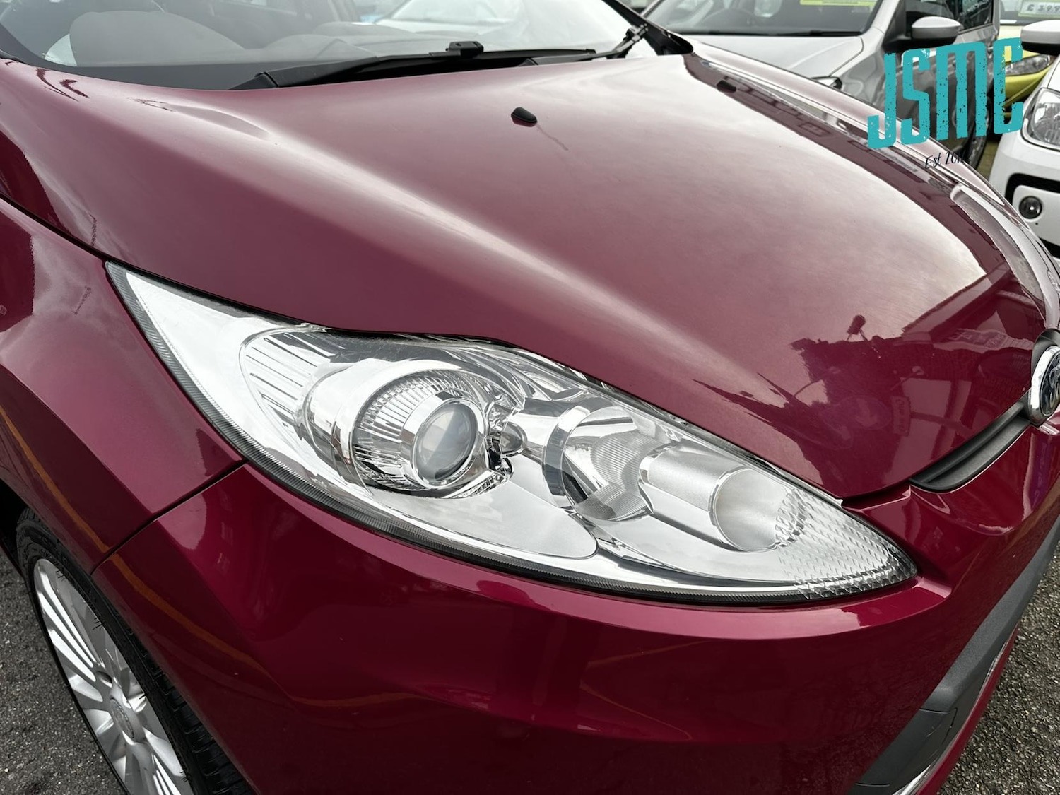 Used Ford Fiesta 2010 for sale - 76922270: Photo 24