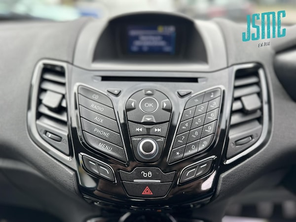 Used Ford Fiesta 2016 for sale - 75985536: Photo 15