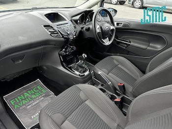 Used Ford Fiesta 2016 for sale - 75985536: Photo 2